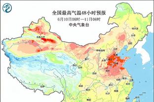 命中率不高！布克半场13中4&三分仅7中1拿到10分3板4助 正负值-11